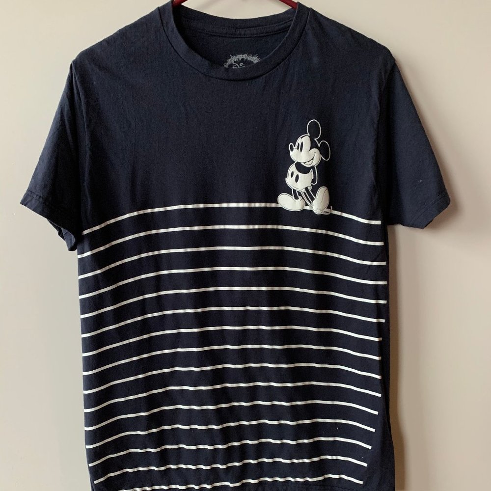 Woman's Mickey Mouse T-Shirt Size M